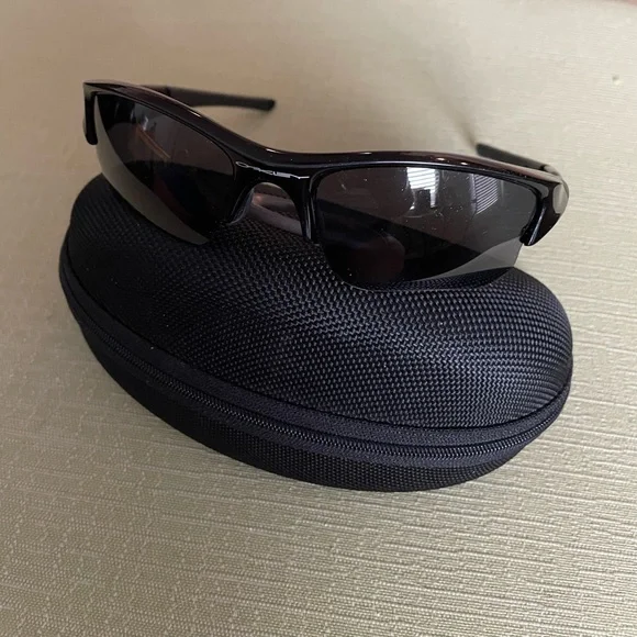 Oakley Polarized Flak 12-903 Polished Black Men's Sunglasses & Zip Case